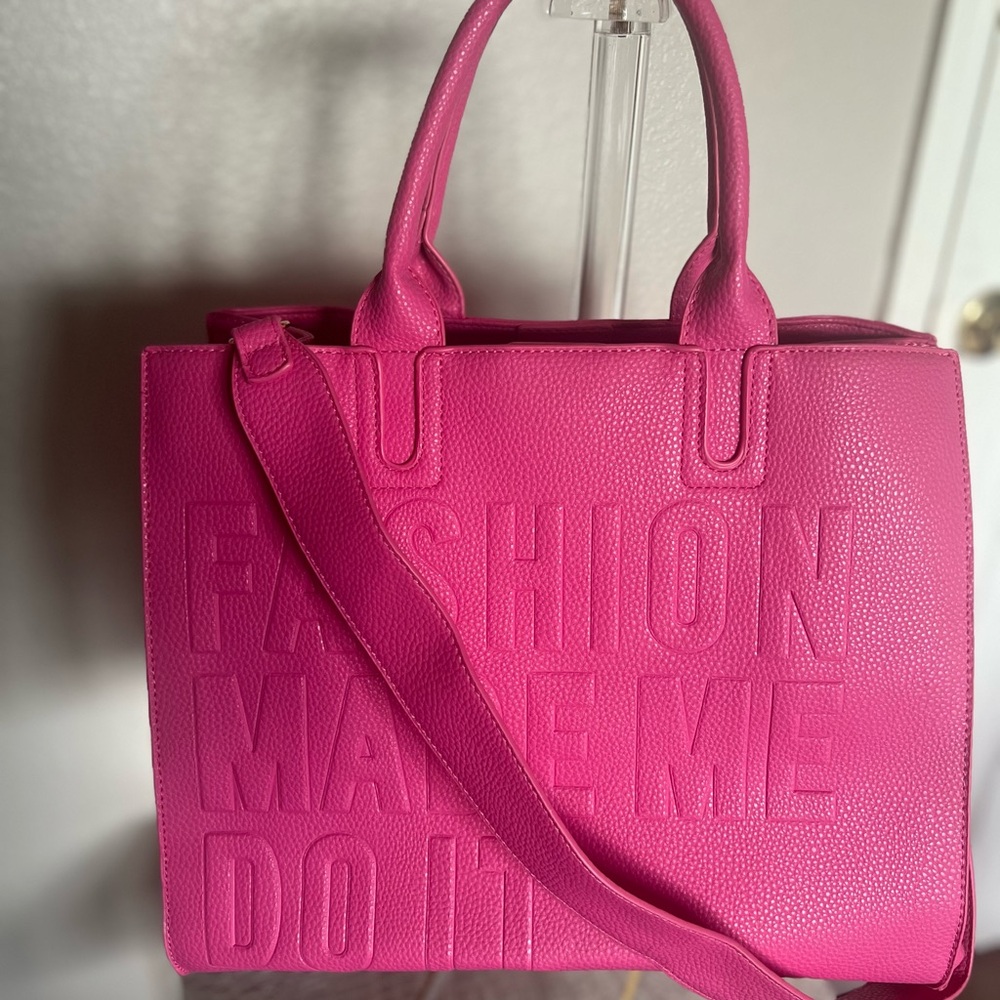HOUSE OF REHAB  BLACK OWNED Pink FAUX LEATHER PEBBLE MEDIUM tote - Picture 13 of 17